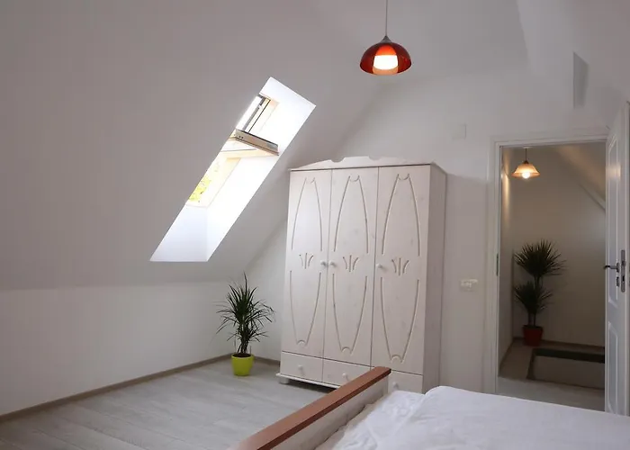 Apartment Schiller 3