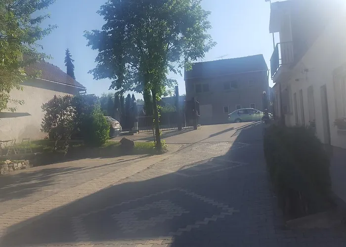 Daire Schiller 3 Braşov