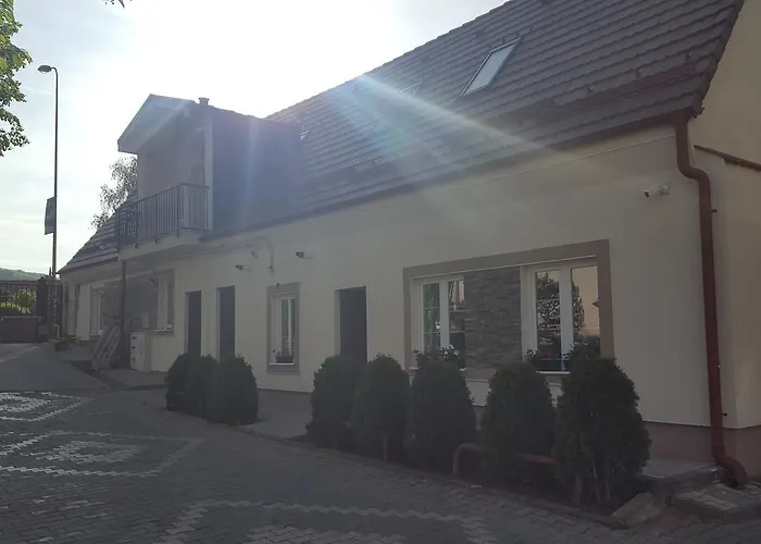 Schiller 3 * Braşov